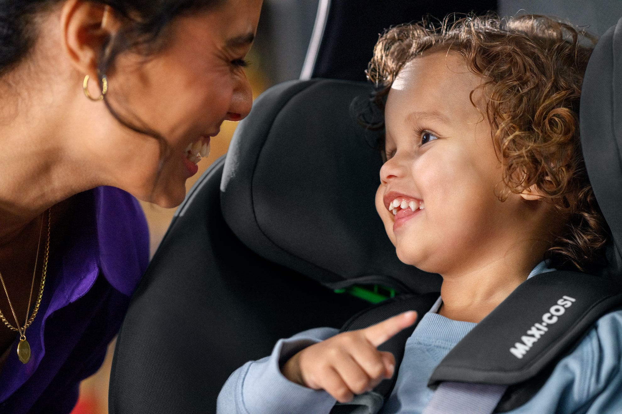 Car Seat for Babies with Hip Dysplasia | Maxi-Cosi Happy Hips