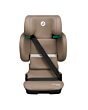 8759655110_F2_2026_maxicosi_carseat_childcarseat_tanzab_brown_fulltruffle_beltedinstallation_3qrt