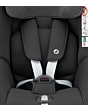 8796671110_2020_maxicosi_carseat_toddlercarseat_pearlsmartisize_black_authenticblack_5pointsafetyharness_3qrt