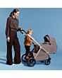 MCBS11761518003_F12_2026_maxicosi_stroller_oxfordflextwinplus_oaktruffle_momstrollingcarrycotandtoddleronintegratedbuggyboard