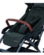 1232956110_2019_maxicosi_stroller_travelsystem_laika_grey_sparklinggrey_designfinition_3qrt