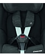 8634710110_2019_maxicosi_carseat_toddlercarseat_pearl_black_nomadblack_safetyharness_front