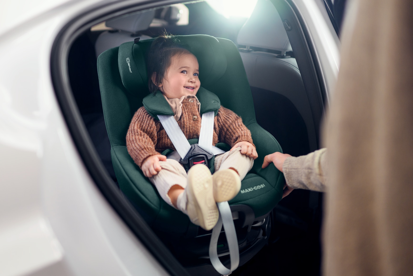 Rotating car seats – combining safety & convenience