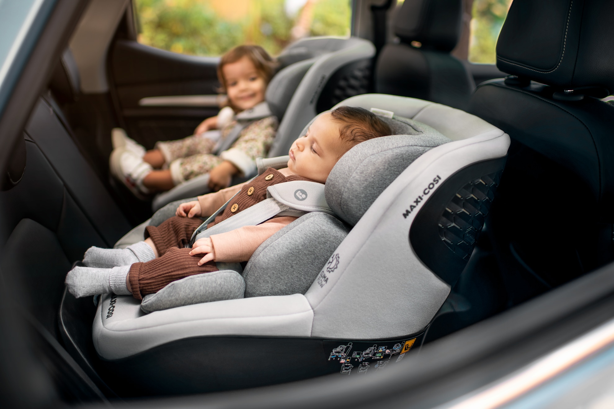 Rotating car seats – combining safety & convenience